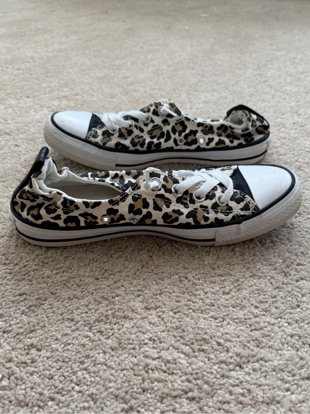 Converse Chuck Taylor All-Star Shoreline slip-on sneakers leopard print Size 9